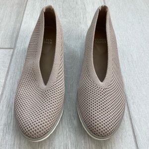Eileen Fisher mesh ballet flats in light taupe, pristine condition